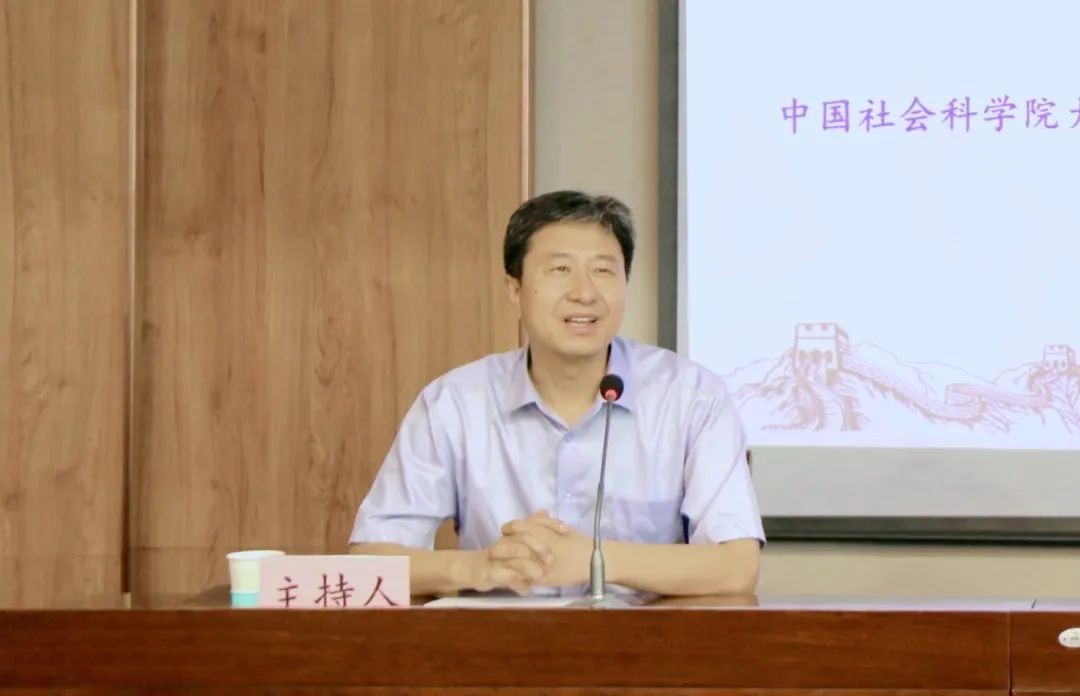 中国社会科学院大学王维国教授应邀为我学院做学术讲座2.jpg